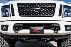 Nissan TITAN Tow Hook Brackets - Front - Rough Country - D-Ring Combo - Black - '17-'23